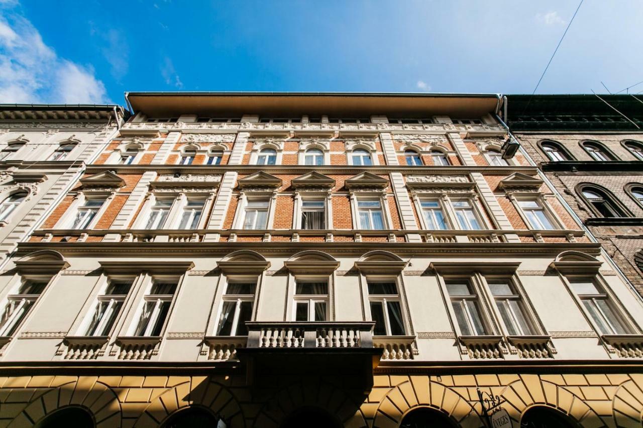 Cape Code Apartment Budapest Eksteriør billede