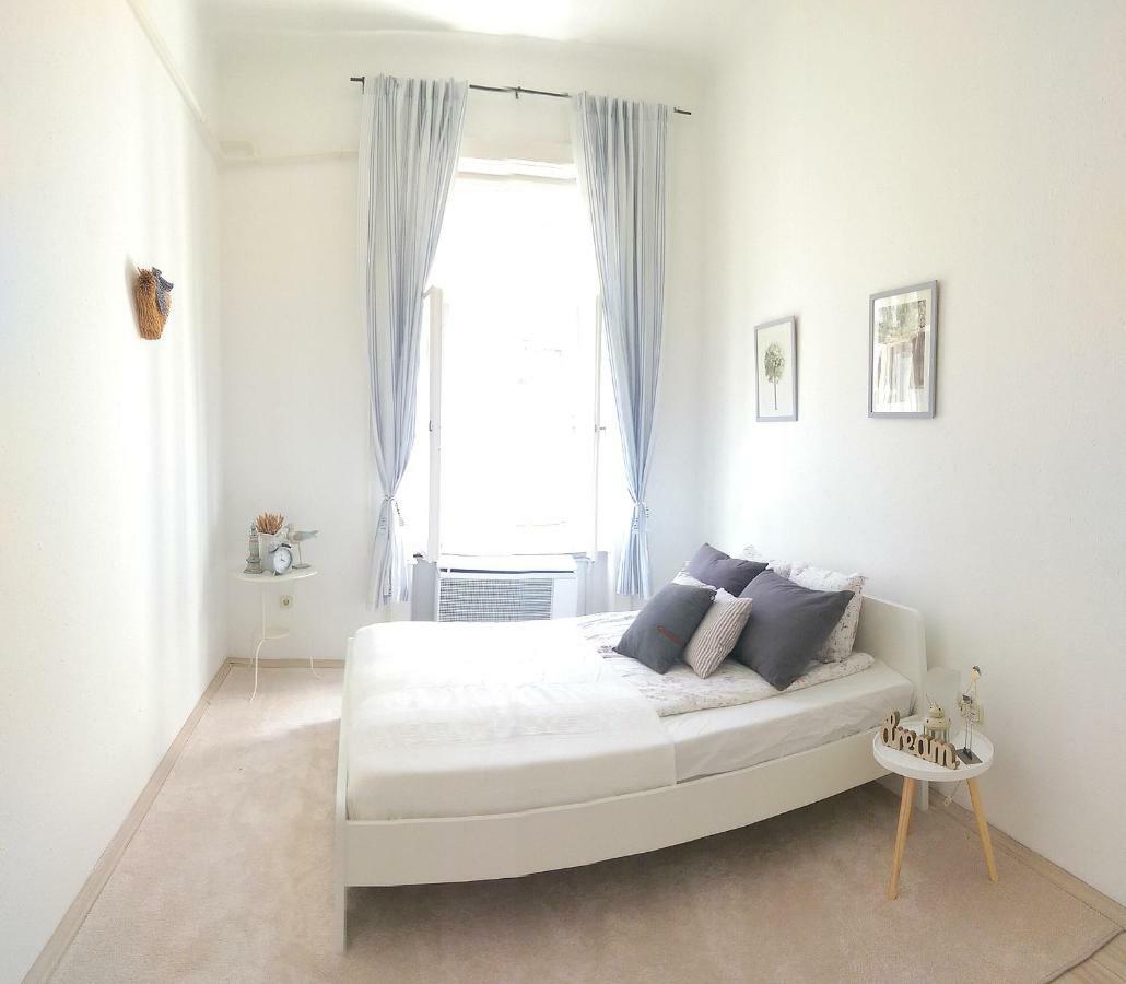Cape Code Apartment Budapest Eksteriør billede