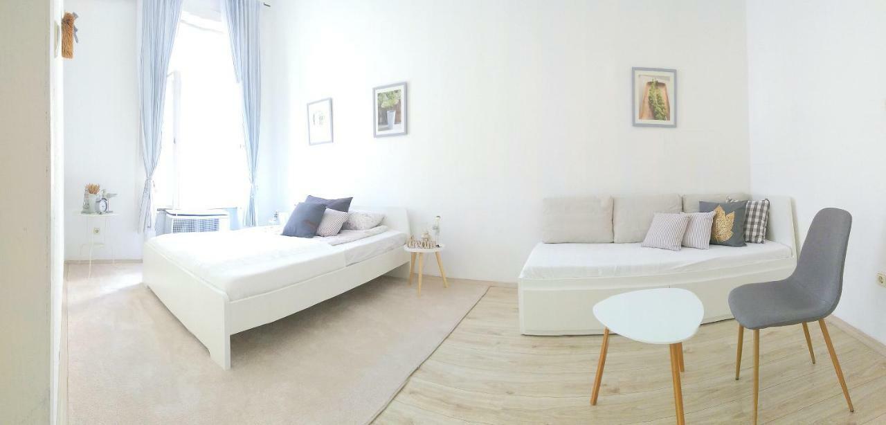 Cape Code Apartment Budapest Eksteriør billede